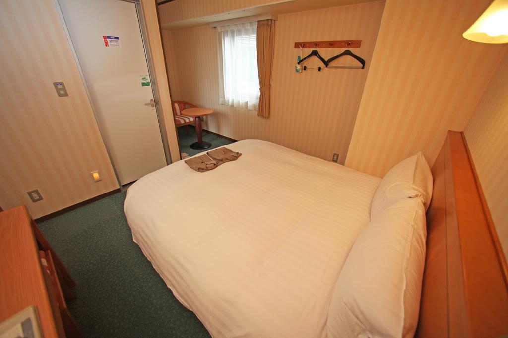 Hotel Prime Inn Toyama Bagian luar foto